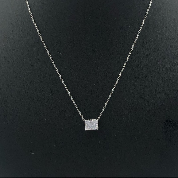 1.15ct Radiant Cut Necklace - Picture 14 of 17